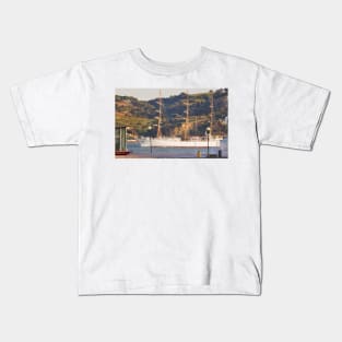 "Dar Mlodziezy" Tall Ship, Lisbon Kids T-Shirt